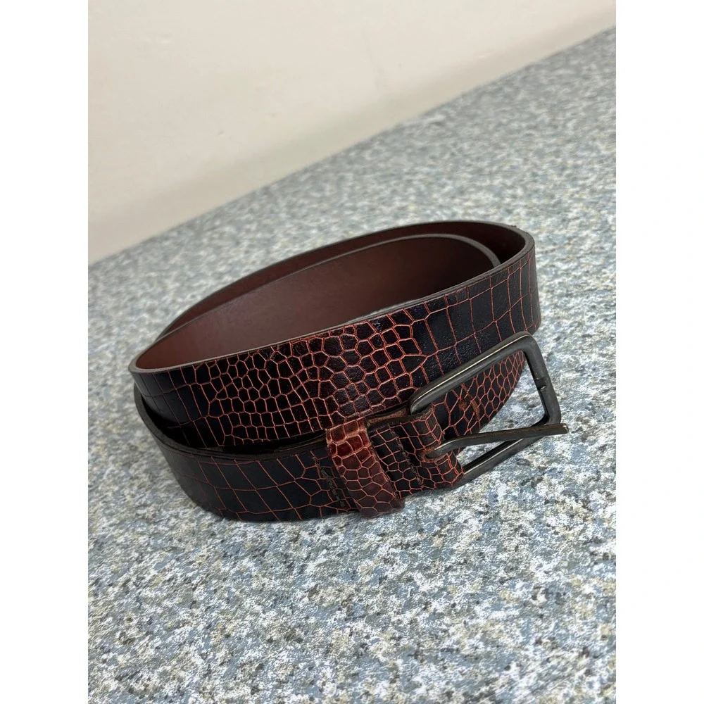 Express Belt XL Brown Burgundy Crocodile Embossed 100% Leather Gunmetal Buckle